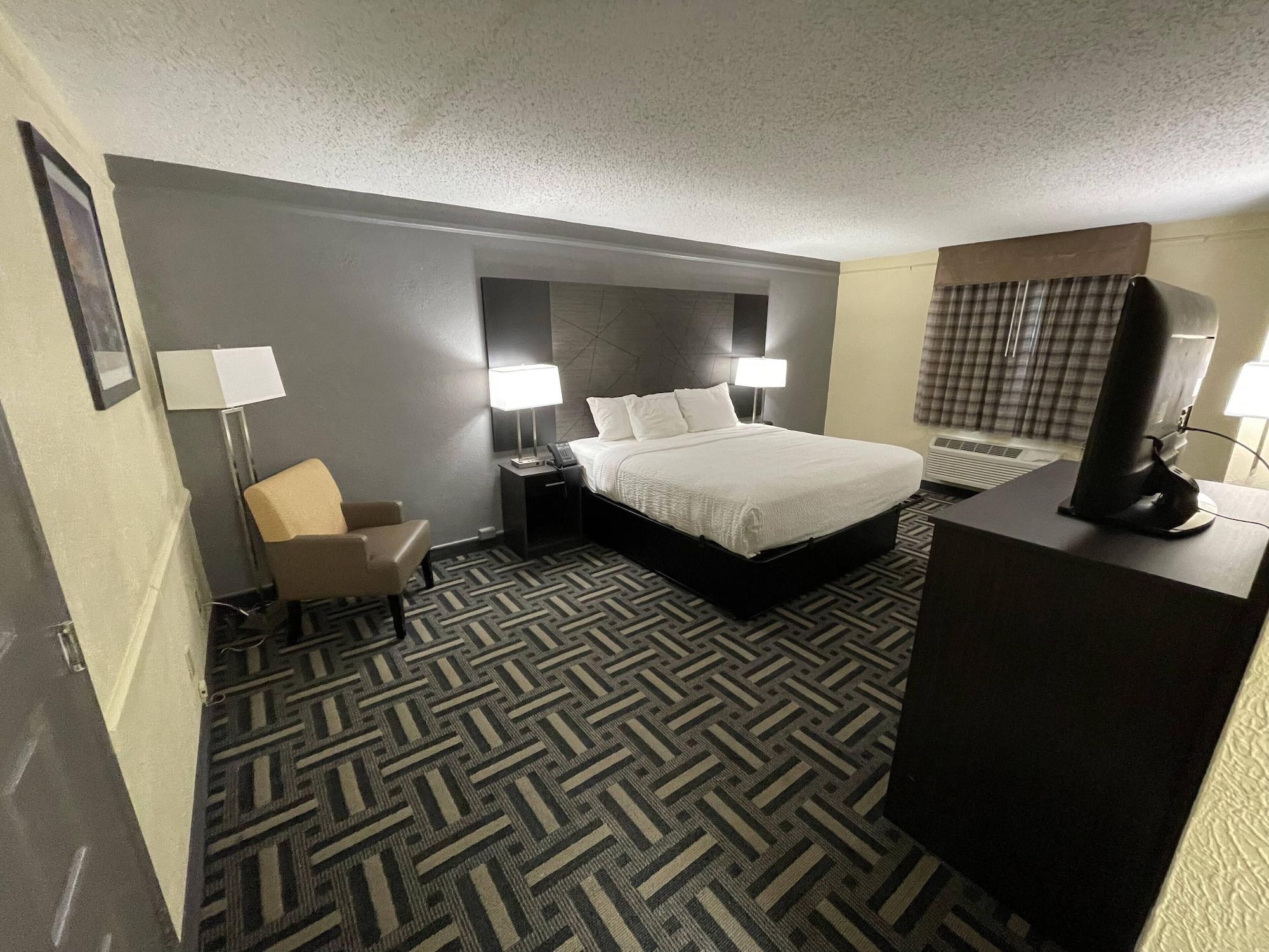 La Quinta Inn By Wyndham Indianapolis Airport Lynhurst Buitenkant foto